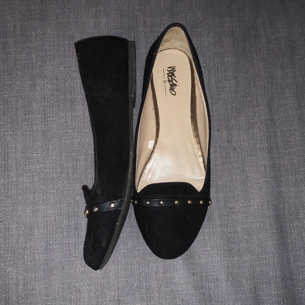 Black flats